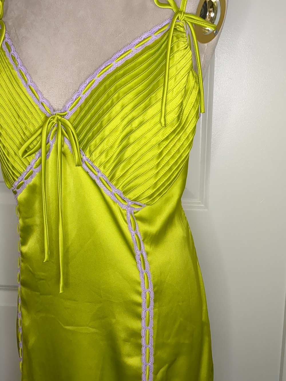 Betsey Johnson X Forever 21 Lime Green Satin Maxi Dress Plus Size - Picture 6 of 15